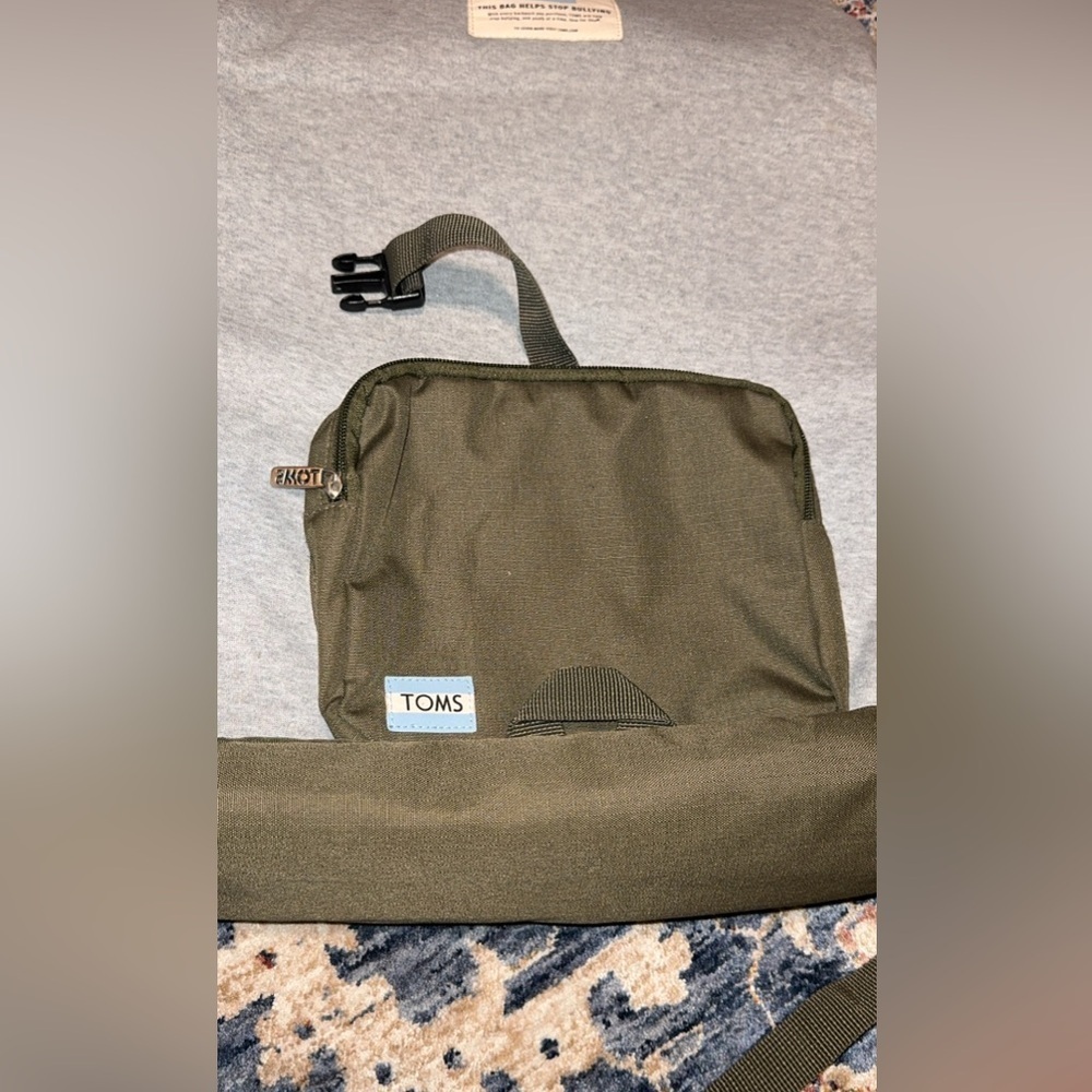 TOMS Green/Gray Unisex Rucksack School Backpack Travel Office Bag - Picture 6 of 10